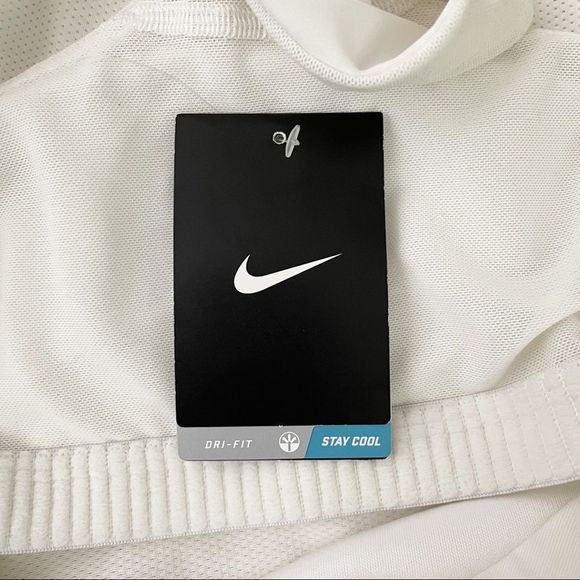 NWOT Nike Tank Top I-Beam White Women’s Size Large Slim Fit - Picture 8 of 11